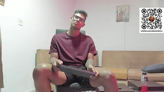 Darren hot2 online show from 01-10-25, 08:04