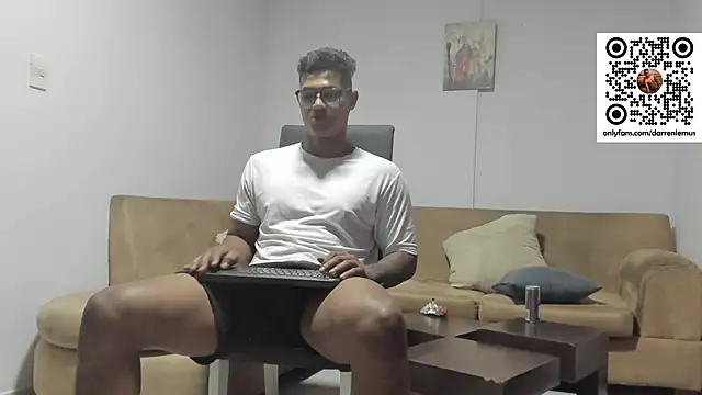 Darren hot2 online show from 01-24-25, 05:42