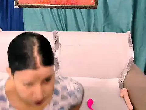 kendracox21 online show from 04-16-26, 04:13