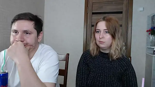 Snapshot of Kristy-Max chatting on 01-04-25, 12:27 Kristy-Max online show from 01-04-25, 12:27