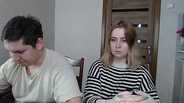 Snapshot of Kristy-Max chatting on 01-06-25, 03:09 Kristy-Max online show from 01-06-25, 03:09