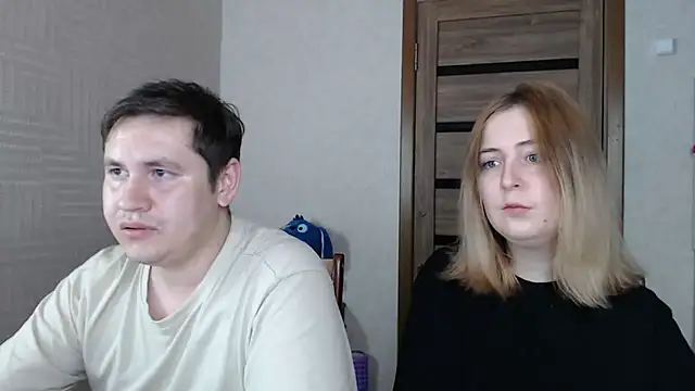 Snapshot of Kristy-Max chatting on 01-14-25, 12:45 Kristy-Max online show from 01-14-25, 12:45