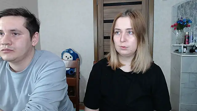 Snapshot of Kristy-Max chatting on 01-15-25, 08:26 Kristy-Max online show from 01-15-25, 08:26