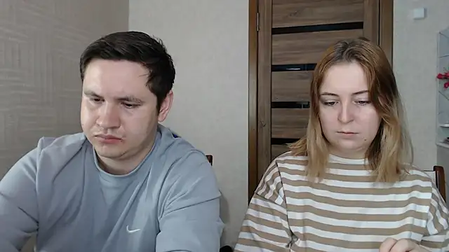 Snapshot of Kristy-Max chatting on 01-19-25, 05:48 Kristy-Max online show from 01-19-25, 05:48