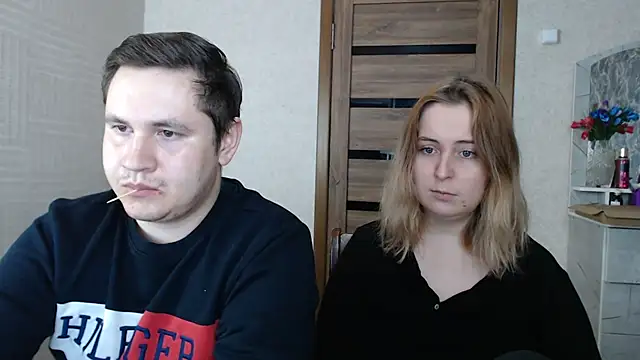 Snapshot of Kristy-Max chatting on 01-21-25, 07:17 Kristy-Max online show from 01-21-25, 07:17