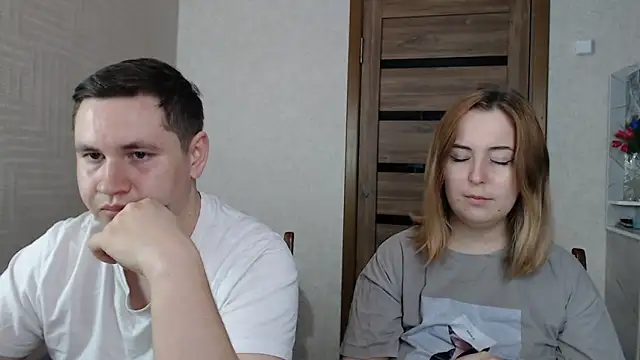 Snapshot of Kristy-Max chatting on 01-28-25, 07:21 Kristy-Max online show from 01-28-25, 07:21