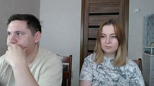 Snapshot of Kristy-Max chatting on 01-31-25, 06:57 Kristy-Max online show from 01-31-25, 06:57