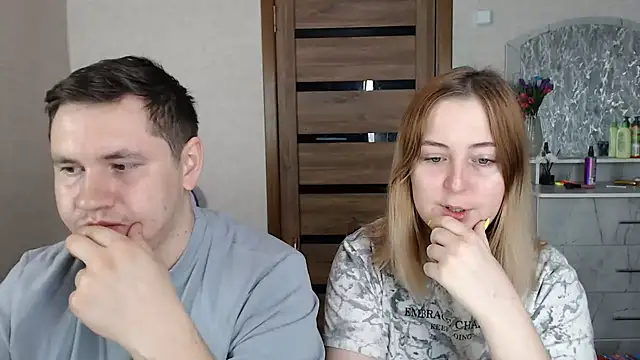 Snapshot of Kristy-Max chatting on 02-01-25, 08:26 Kristy-Max online show from 02-01-25, 08:26