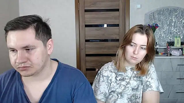 Snapshot of Kristy-Max chatting on 02-03-25, 10:54 Kristy-Max online show from 02-03-25, 10:54