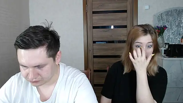 Snapshot of Kristy-Max chatting on 02-09-25, 04:46 Kristy-Max online show from 02-09-25, 04:46