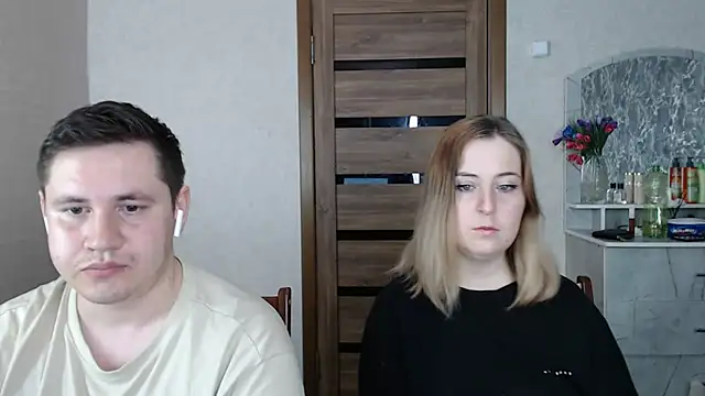 Snapshot of Kristy-Max chatting on 02-10-25, 06:24 Kristy-Max online show from 02-10-25, 06:24