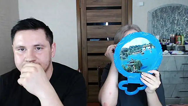 Snapshot of Kristy-Max chatting on 02-25-25, 03:27 Kristy-Max online show from 02-25-25, 03:27