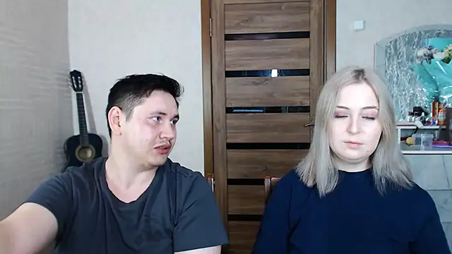 Snapshot of Kristy-Max chatting on 03-12-25, 09:34 Kristy-Max online show from 03-12-25, 09:34