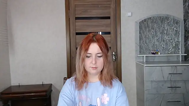 Snapshot of Kristy-Max chatting on 09-22-25, 10:45 Kristy-Max online show from 09-22-25, 10:45