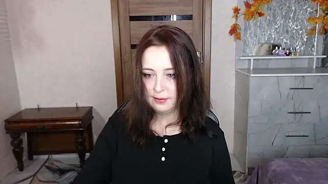 Snapshot of Kristy-Max chatting on 10-14-25, 09:59 Kristy-Max online show from 10-14-25, 09:59