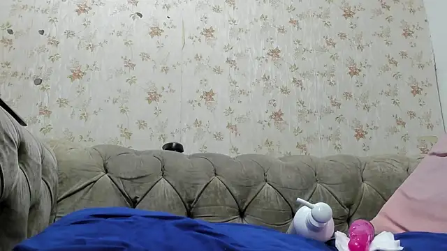 Snapshot of fer_dz chatting on 01-14-25, 12:03 fer dz online show from 01-14-25, 12:03