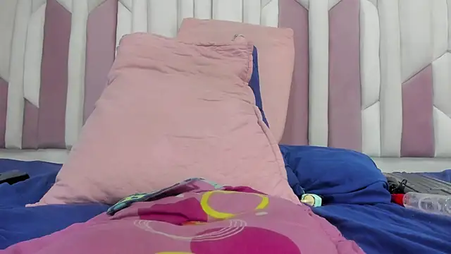 Snapshot of fer_dz chatting on 02-11-25, 03:18 fer dz online show from 02-11-25, 03:18