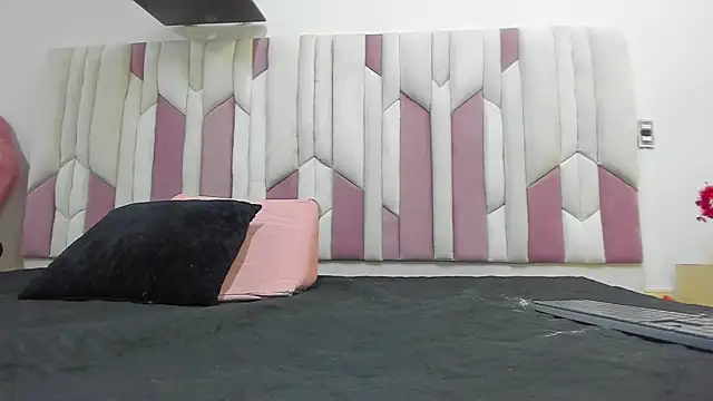 Snapshot of fer_dz chatting on 02-22-25, 12:08 fer dz online show from 02-22-25, 12:08