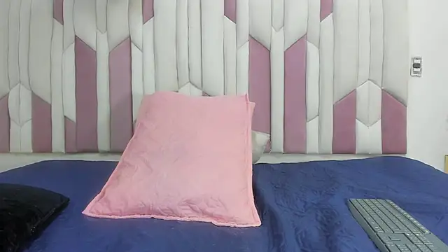 Snapshot of fer_dz chatting on 03-07-25, 12:56 fer dz online show from 03-07-25, 12:56