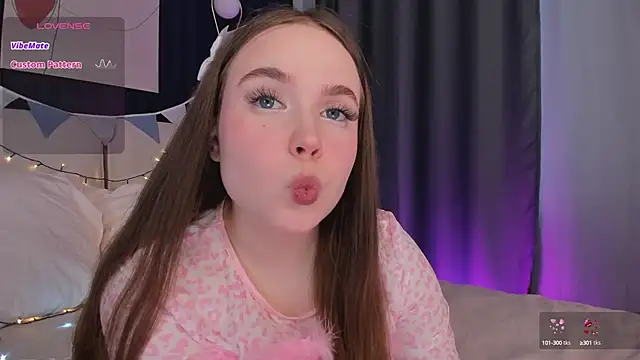 SunnyRisha online show from 03-11-25, 05:49