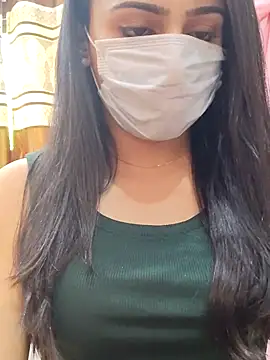 Snapshot of Mylovesana chatting on 02-04-25, 09:38 Mylovesana online show from 02-04-25, 09:38