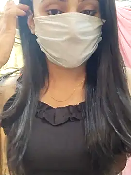 Snapshot of Mylovesana chatting on 02-06-25, 10:37 Mylovesana online show from 02-06-25, 10:37