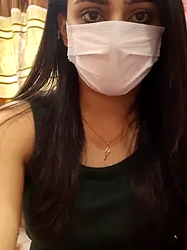 Snapshot of Mylovesana chatting on 02-21-25, 08:07 Mylovesana online show from 02-21-25, 08:07