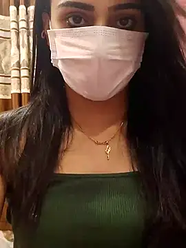 Snapshot of Mylovesana chatting on 02-25-25, 07:09 Mylovesana online show from 02-25-25, 07:09