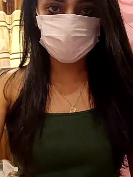 Snapshot of Mylovesana chatting on 03-07-25, 07:30 Mylovesana online show from 03-07-25, 07:30