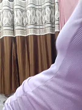 Snapshot of Mylovesana chatting on 03-19-25, 07:38 Mylovesana online show from 03-19-25, 07:38