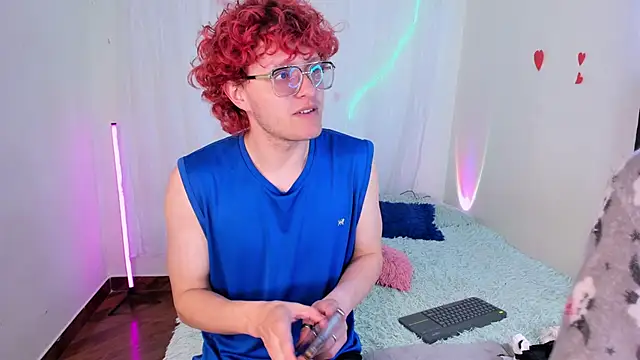 CelesteXCute online show from 12-19-25, 02:13