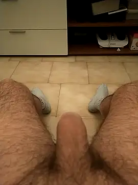 Snapshot of user_662 chatting on 03-18-25, 06:15 user 662 online show from 03-18-25, 06:15