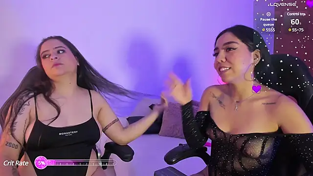 Snapshot of KarolandMichel chatting on 02-07-25, 11:34 KarolandMichel online show from 02-07-25, 11:34