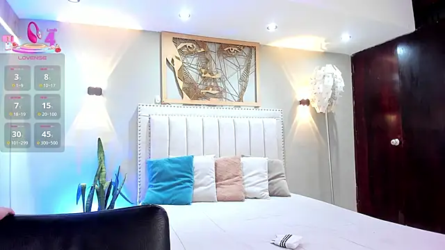 Snapshot of _EmilyJireh_ chatting on 10-01-25, 07:42 EmilyJireh online show from 10-01-25, 07:42