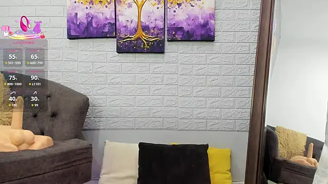 Snapshot of _EmilyJireh_ chatting on 10-04-25, 07:34 EmilyJireh online show from 10-04-25, 07:34