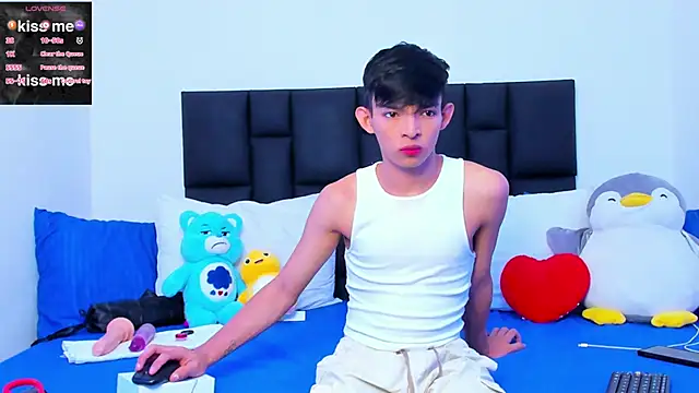 Tonny twink  online show from 03-09-25, 09:57