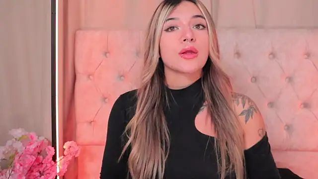 ashleyvalirya online show from 02-11-25, 07:12