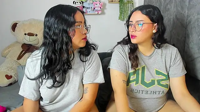 maddie-and-chelsea- online show from 10-26-25, 10:21