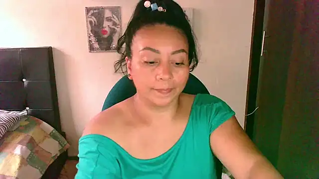 zaray bella online show from 04-10-26, 09:30