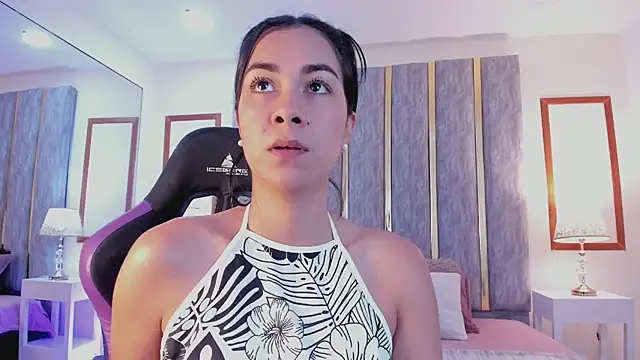 lyzzi smith01 online show from 02-14-25, 02:07