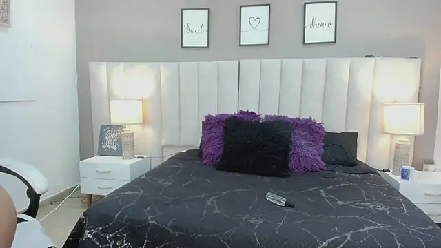 lyzzi smith01 online show from 03-14-25, 05:02