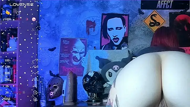 Snapshot of KuromiRacer_ chatting on 09-19-25, 07:03 KuromiRacer  online show from 09-19-25, 07:03