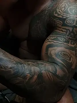 moody1996- online show from 10-28-25, 03:32