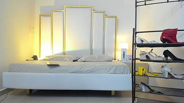 Snapshot of Abycollins chatting on 01-31-25, 11:03 Abycollins online show from 01-31-25, 11:03