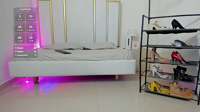 Snapshot of Abycollins chatting on 03-01-25, 10:42 Abycollins online show from 03-01-25, 10:42