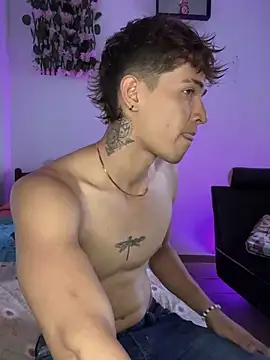 cristofer 988 online show from 03-07-26, 09:34