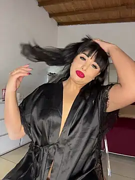 Alexa Miss online show from 10-26-25, 06:47