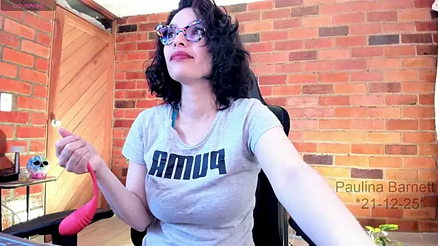 paulinabarnett- online show from 12-22-25, 03:14