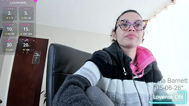 paulinabarnett- online show from 06-05-26, 04:45