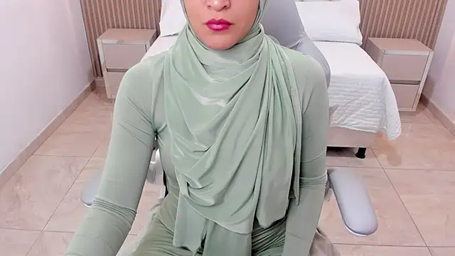 Hanaa latif online show from 03-17-25, 03:07